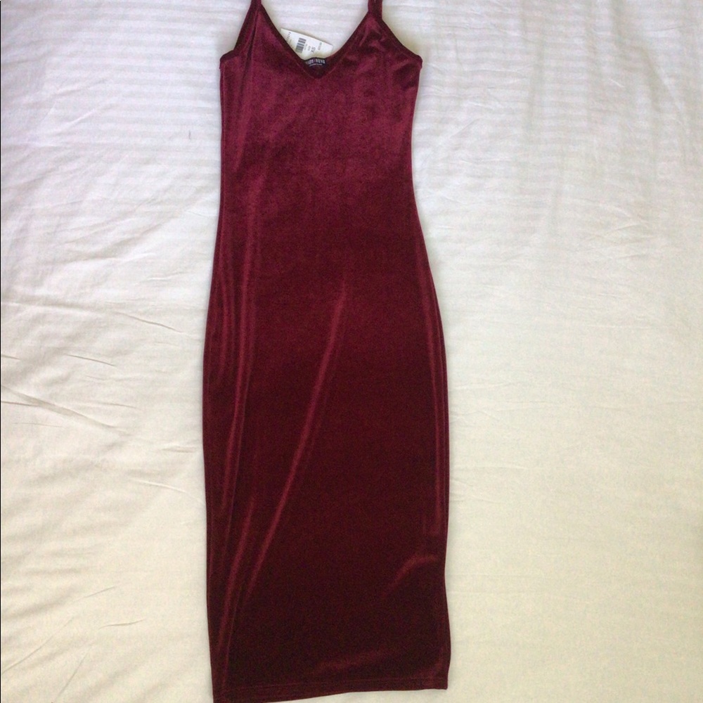 New Fashion Nova Red Velvet Midi Dress